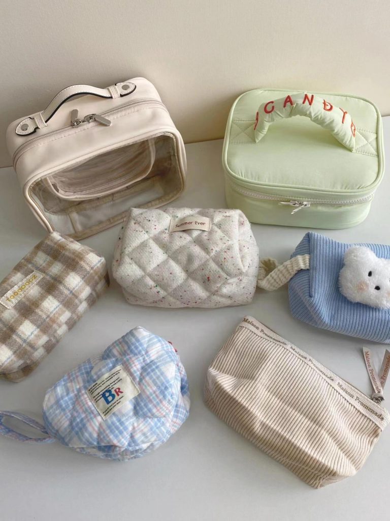 various makeup bag for selection